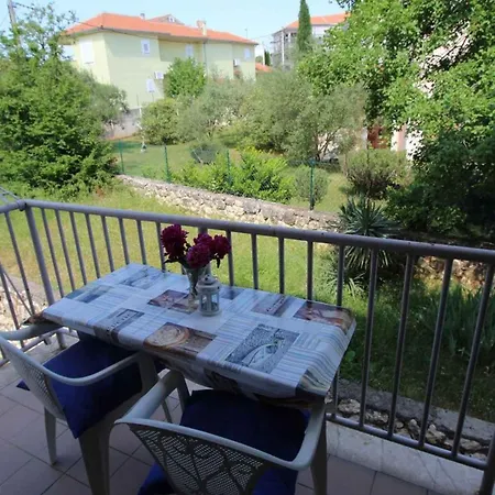 Apartment In Malinska/insel Krk 34805 Malinska